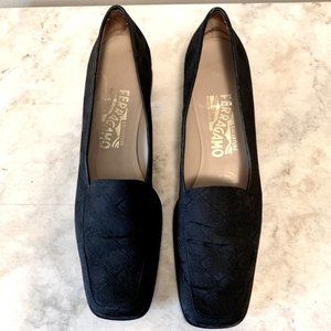 Salvatore Ferragamo Black Fabric Squared Toed 1.25" Heels Size 8AAAA